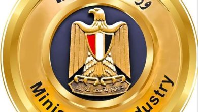وزارة الصناعة توضح حقيقة ما تم تداوله حول عدد المصانع الجديدة ومشروع مصنع ألبان الأطفال