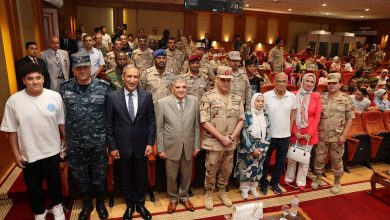 رئيس هيئة قناة السويس يستعرض مستجدات مشروعات تطوير القناة لوفد كلية الحرب العليا