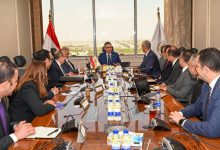وزير التموين و"فودافون مصر" يبحثان التعاون في تنفيذ مشروع “CARRY ON”