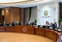 882 مليون دولار استثمارات جديدة وعفو رئاسي مرتقب.. مجلس الوزراء يقر حزمة قرارات استراتيجية