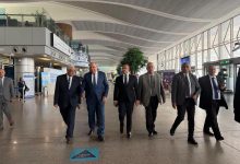 وزير الطيران المدني يزور مطار القاهرة الدولي لمتابعة مستوى الخدمات وانسيابية حركة التشغيل