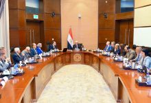 نائب رئيس الوزراء يتابع مستجدات المشروع القومي لتطوير صناعة الغزل والنسيج ومؤشرات أداء الشركات