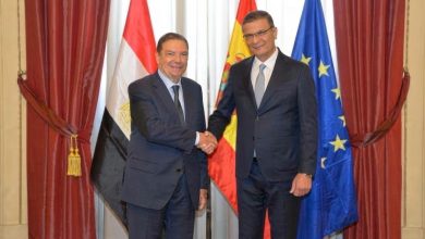 وزير الزراعة يبحث مع نظيره الإسباني في مدريد سبل تعزيز التعاون الزراعي وتذليل عقبات التبادل التجاري للمنتجات الزراعية