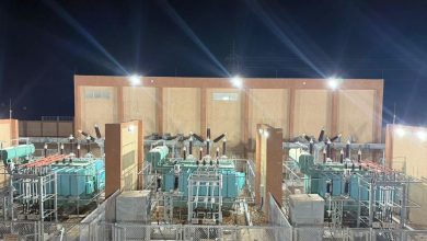 عصمت يتابع مجريات وضع الجهد وإطلاق التيار الكهربائي والربط على الشبكة لمحطة محولات روافع سيناء WPS3 جهد 66/11 ك.ف بسعة 3×40 ميجا فولت أمبير