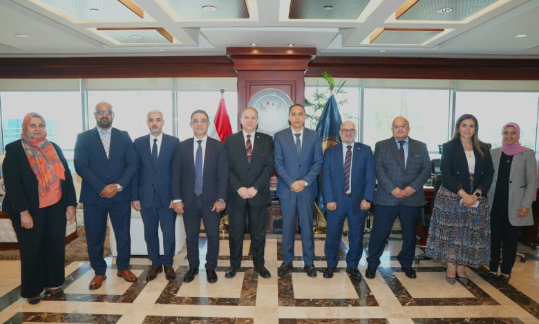 “الرقابة المالية” و”وحدة مكافحة غسل الأموال وتمويل الإرهاب” تنظمان لقاءً موسعًا مع ممثلي القطاع المالي غير المصرفي